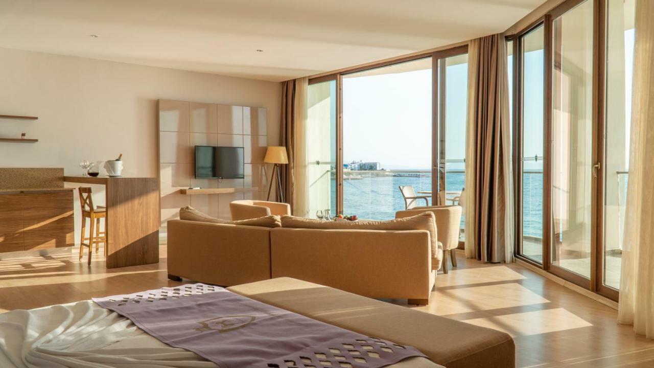 Ladies Beach Suite Hotel (Adults Only) Kusadası Exteriér fotografie